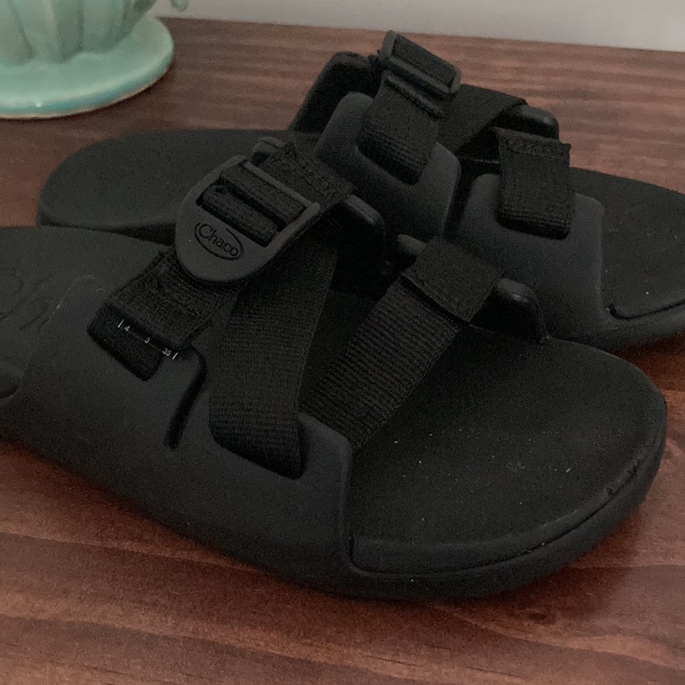 Kids Chaco Slides - Picture 3 of 5